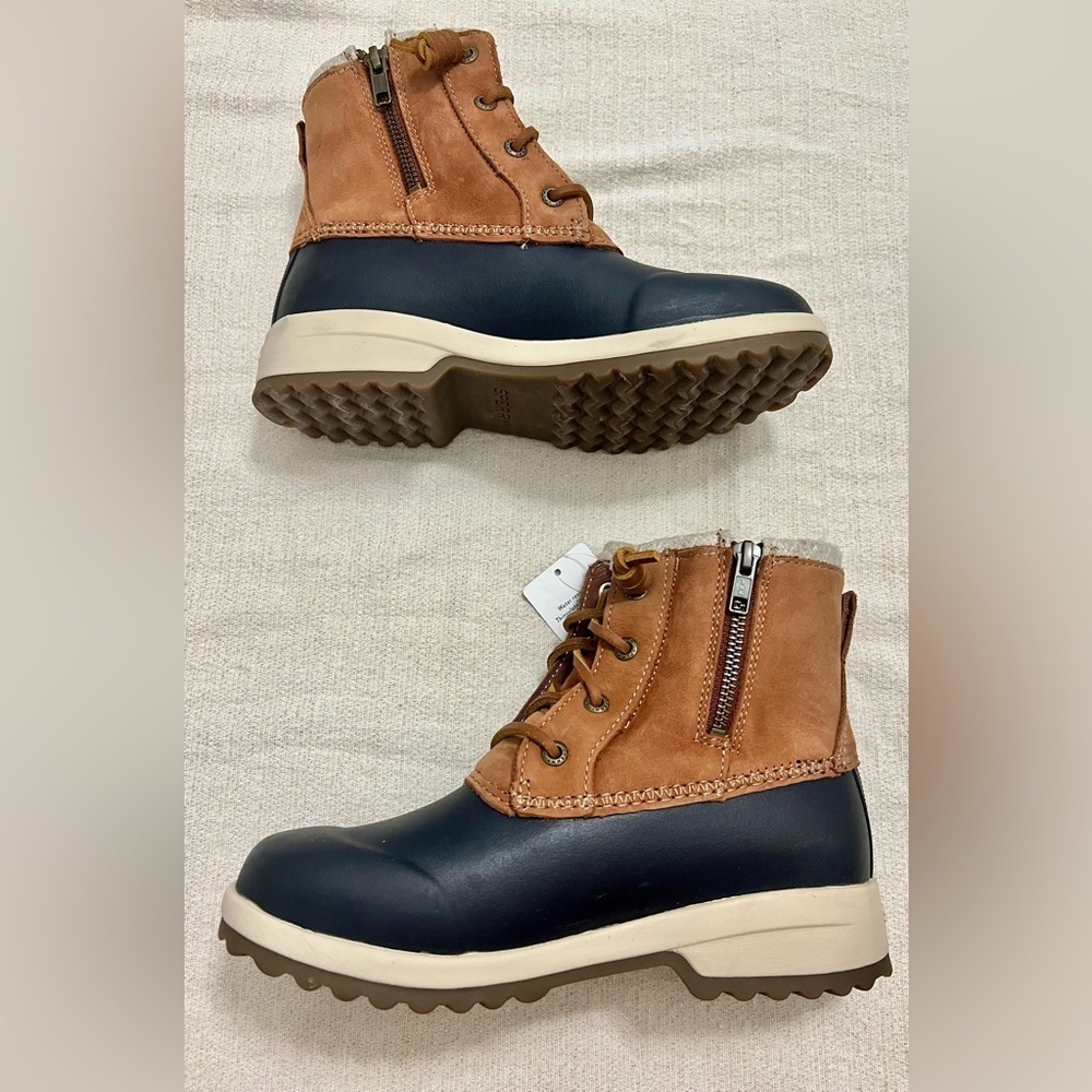 NEW SPERRY Women’s Maritime Repel Snow Boots Tan/Navy With Thinsulat -Size 5 - Picture 7 of 9
